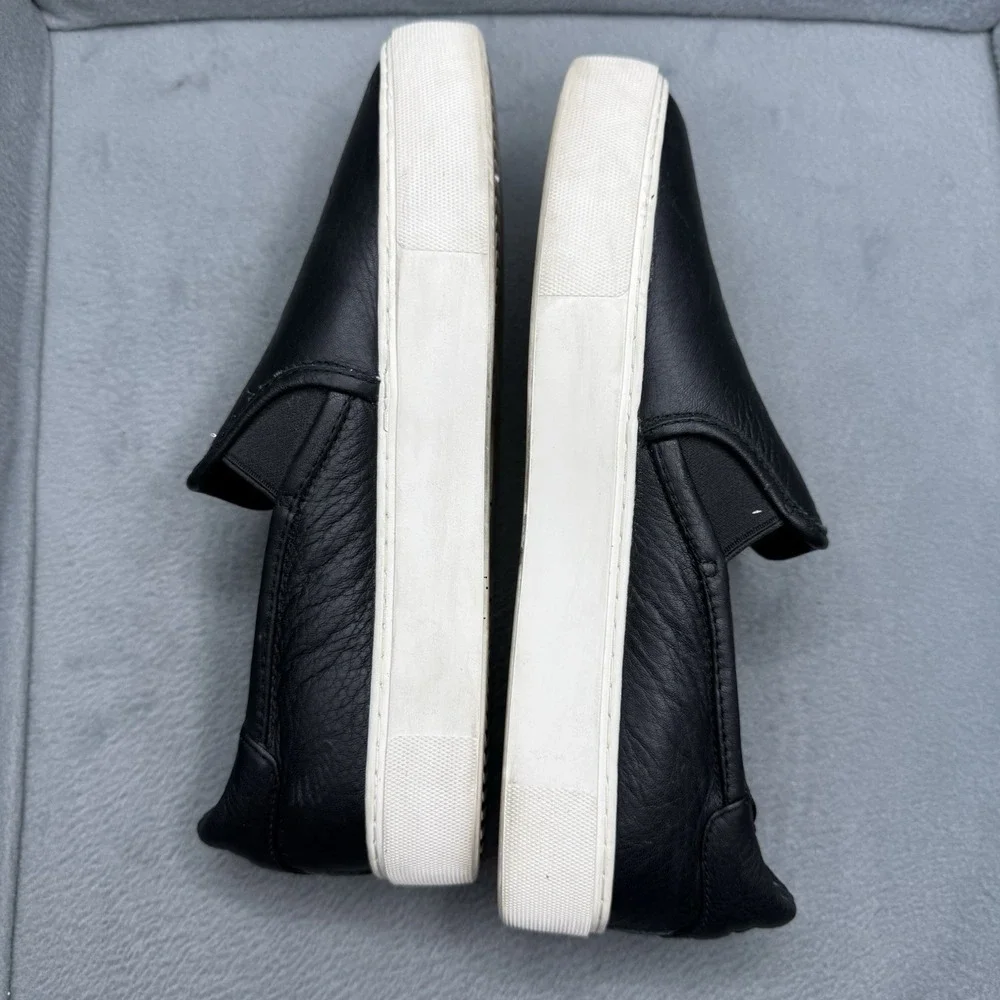 UGG Jass Men's Size 10 Black Leather Slip-On Sneakers Casual Shoes